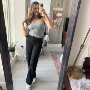 Universal thread cargo pants 4